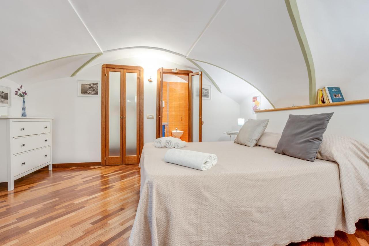 Guesthost - Casa Querida Central & Elegant Flat Napoli Esterno foto