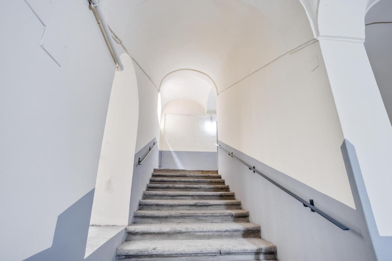 Guesthost - Casa Querida Central & Elegant Flat Napoli Esterno foto