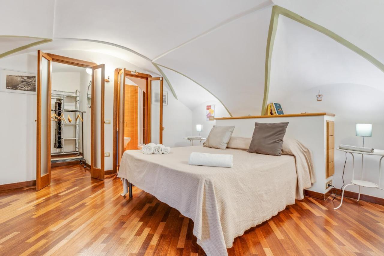 Guesthost - Casa Querida Central & Elegant Flat Napoli Esterno foto