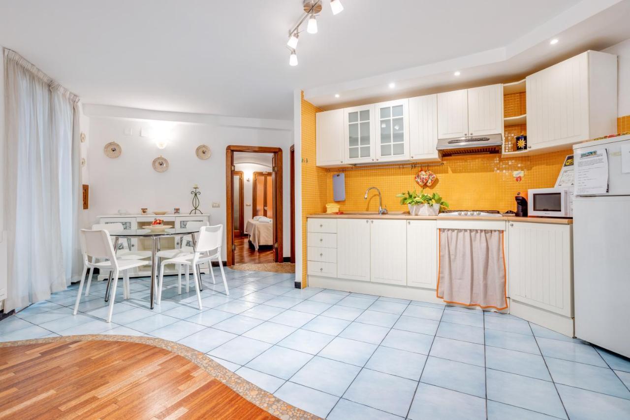 Guesthost - Casa Querida Central & Elegant Flat Napoli Esterno foto
